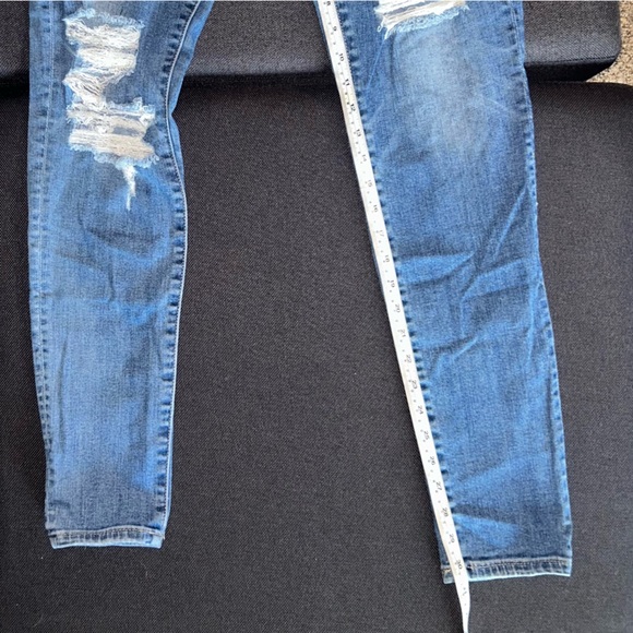 American Eagle Distressed Super Stretch. high Rise Jeggings Size 10 - Picture 10 of 14